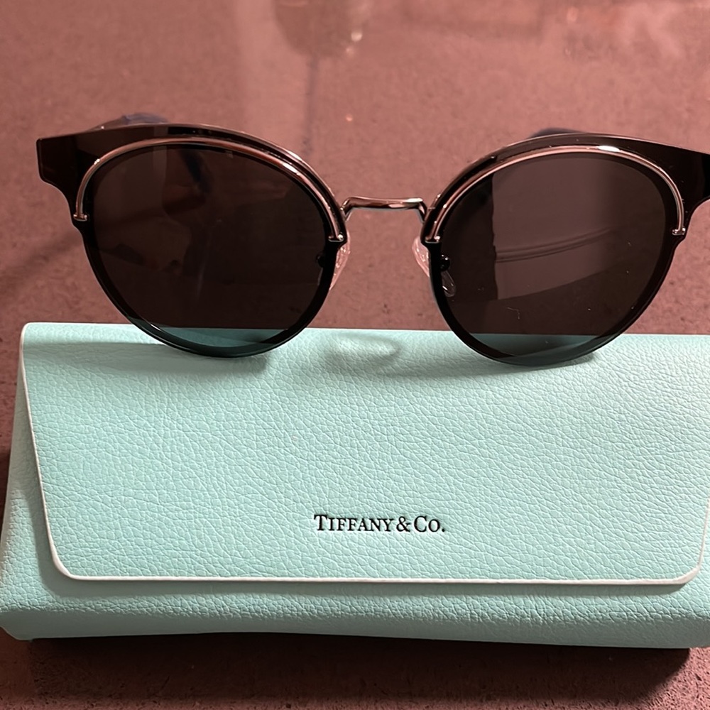 *NIB* Tiffany & Co. Sunglasses